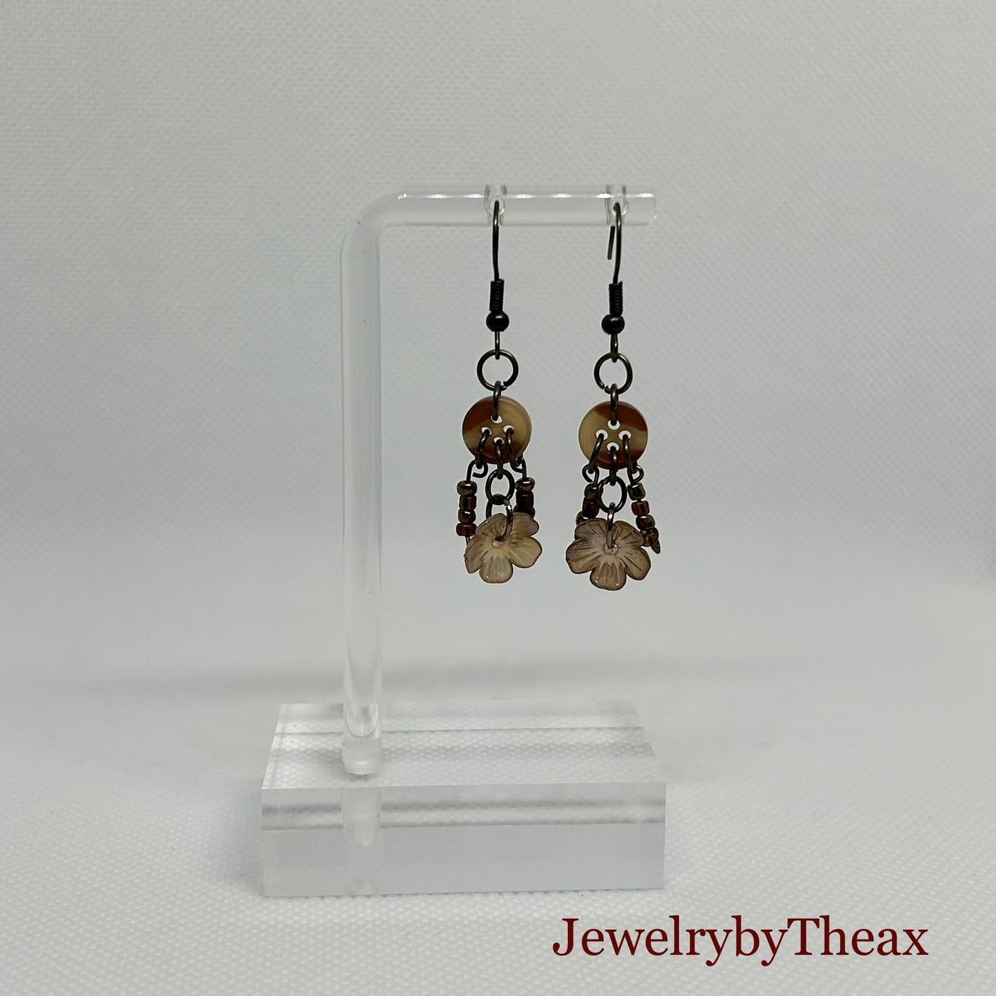Short Vintage Button Dangle Earrings
