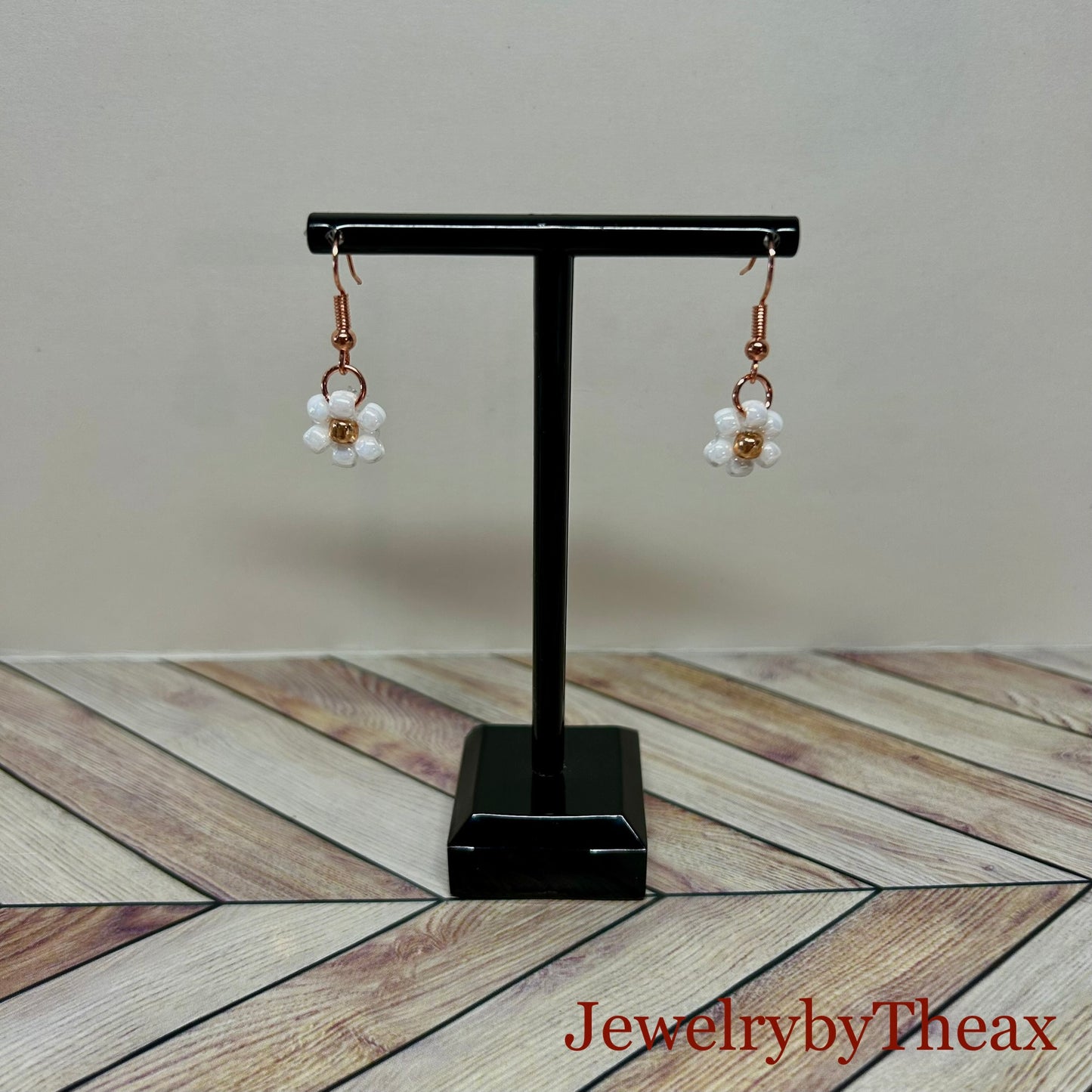 Dangle Daisy Earrings