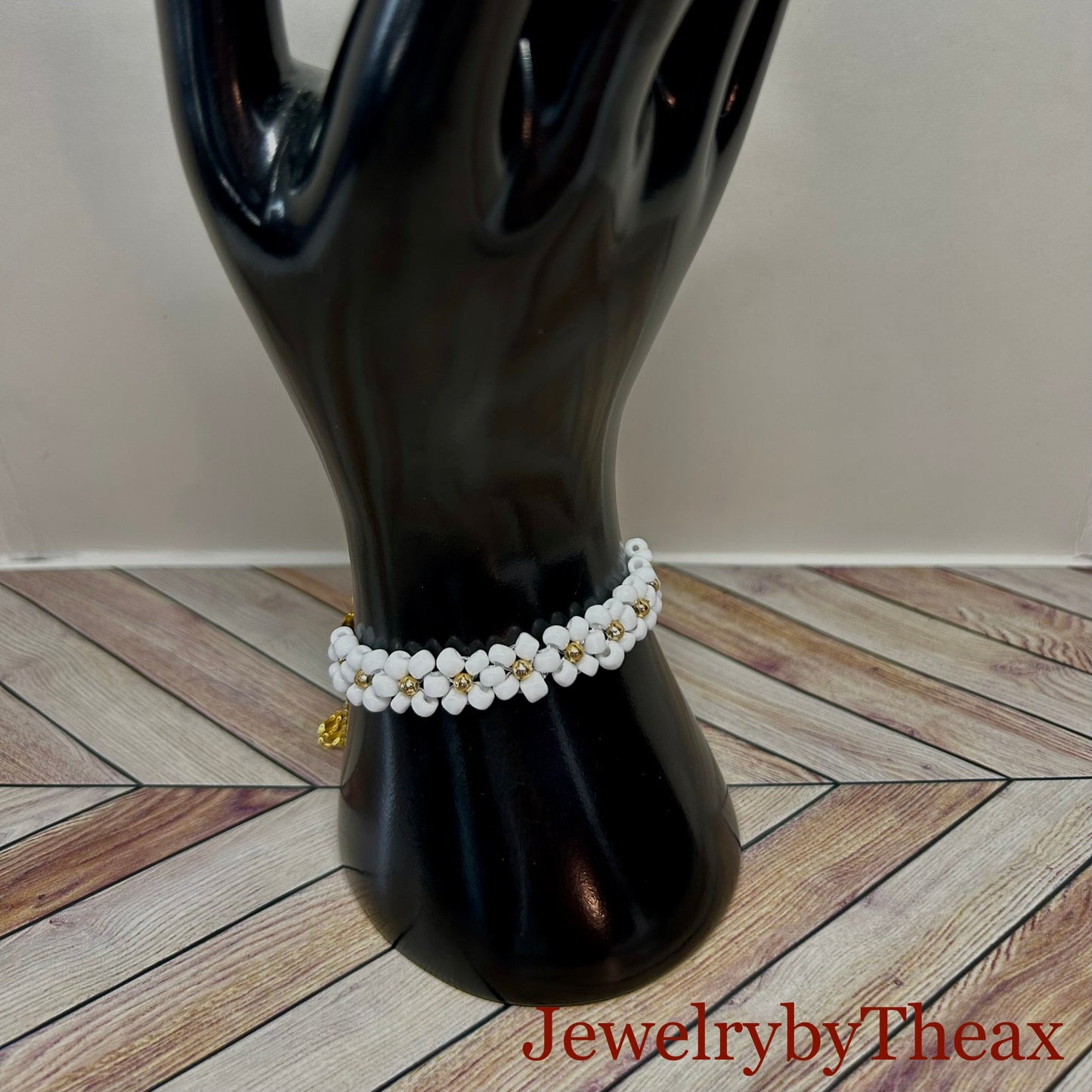 Daisy Chain Bracelet